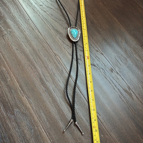 YMI Bolo Tie Turquoise stone on silver, slide, leatherette neck tie - Picture 7 of 8